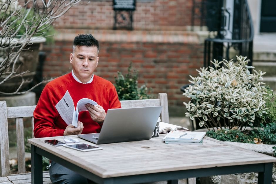 Why Your AI Auto Post Writer Needs Real Fact-Checking (And How to Set It Up)