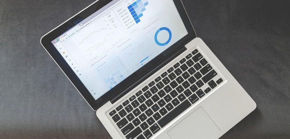 5 Hidden Configuration Traps to Avoid With a UK AI Auto Post Writer